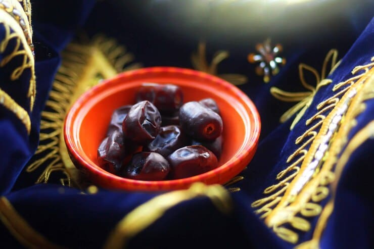 خرما مضافتی اصیل کرمان خوش طعم با شرایطی عالی